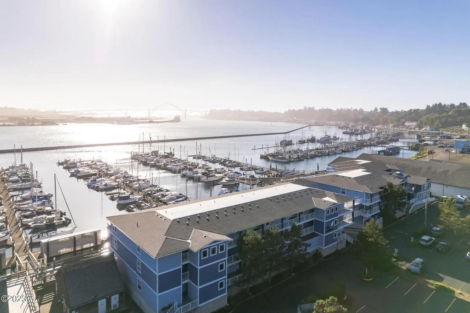 The Landing At Newport Condominium Hotel Eksteriør bilde