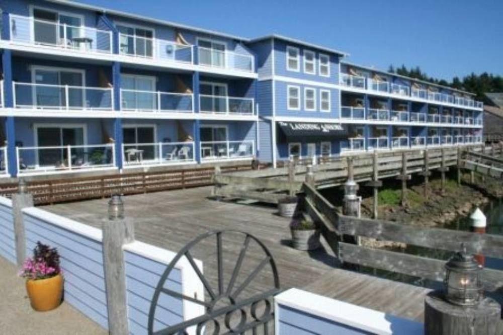 The Landing At Newport Condominium Hotel Eksteriør bilde